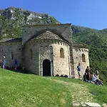 Residenza La Cascata * Калольциокорте