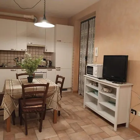 Residenza La Cascata * Калольциокорте