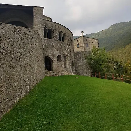 Residenza La Cascata Калольциокорте