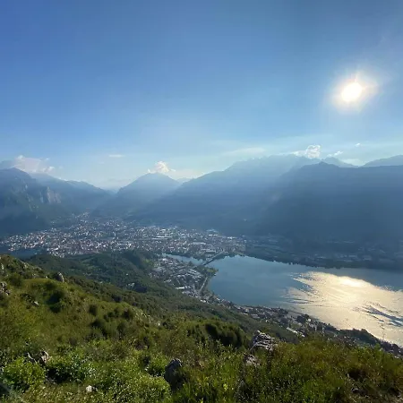 Residenza La Cascata 卡洛泽科泰