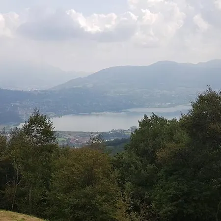 Residenza La Cascata 卡洛泽科泰